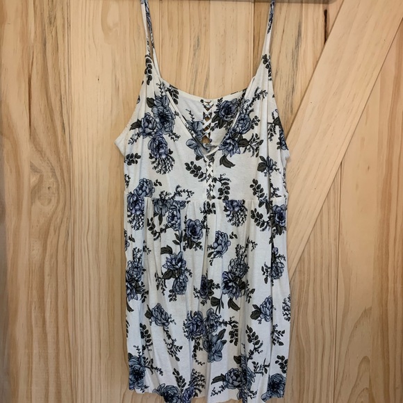 AE floral soft & sexy tank top - Picture 2 of 3